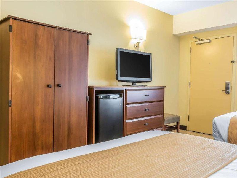 Quality Inn Flamingo Atlantic City Exterior photo